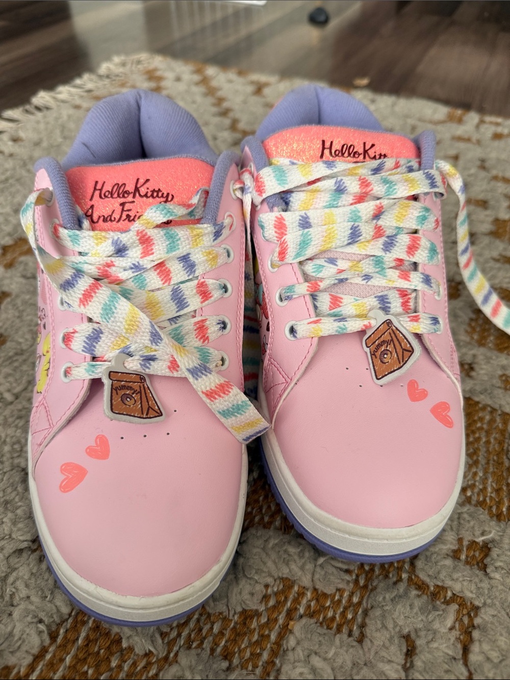 Heelys Pink Hello Kitty Sneakers with Multicolor Laces